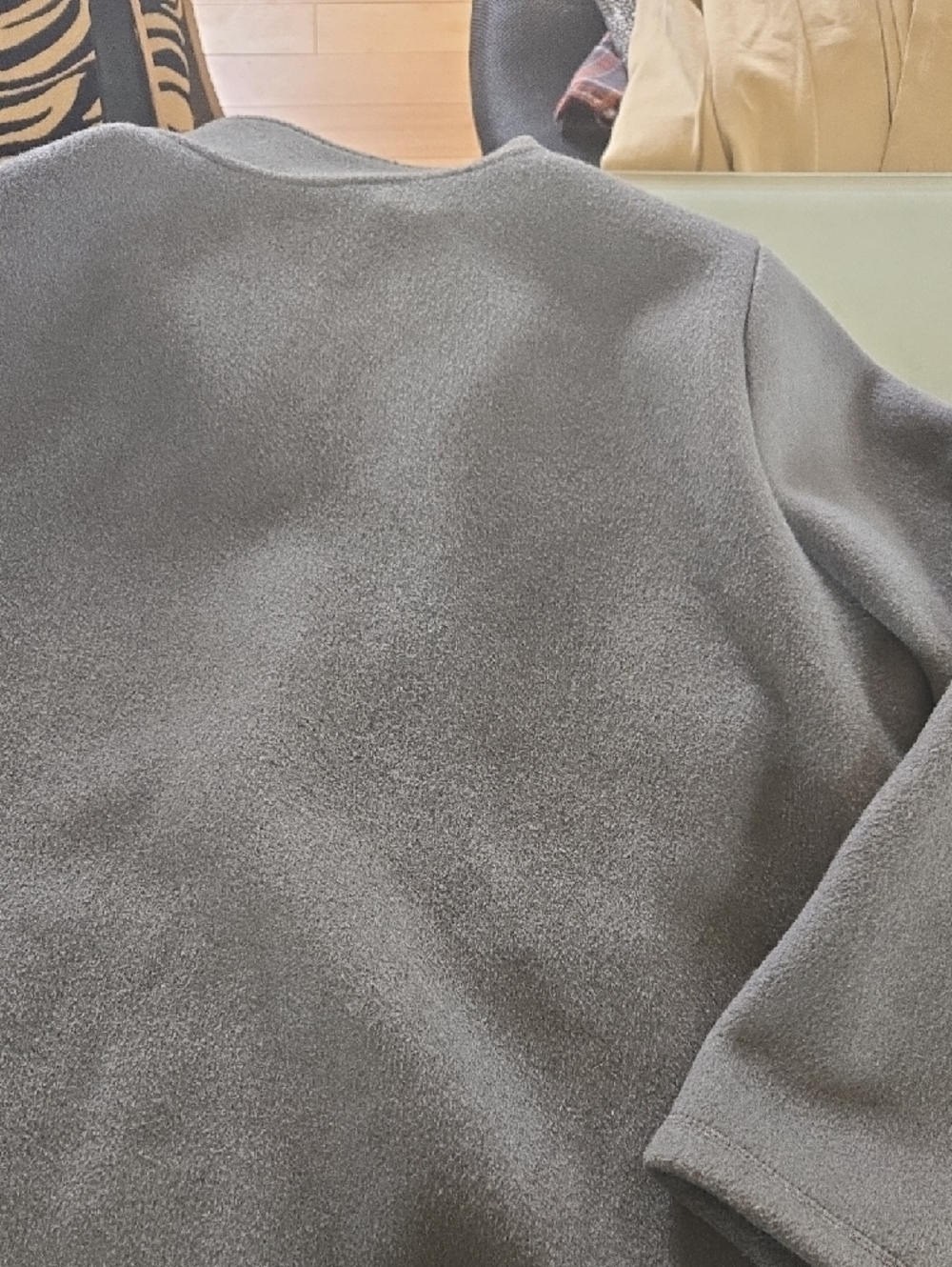 32 Degrees Gray Lightweight Fleece Jacket - Picture 12 of 12